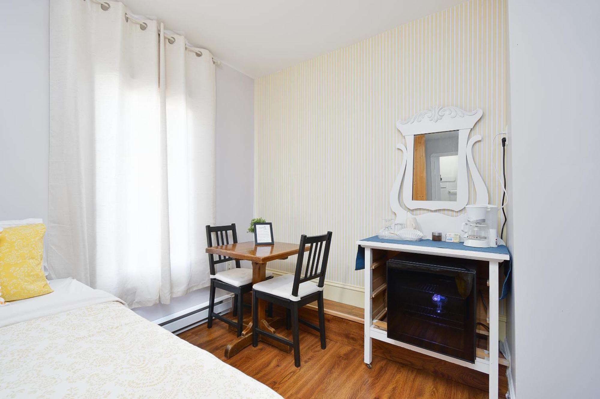 Pepperell Place Inn Inc. St. Peter's Eksteriør bilde